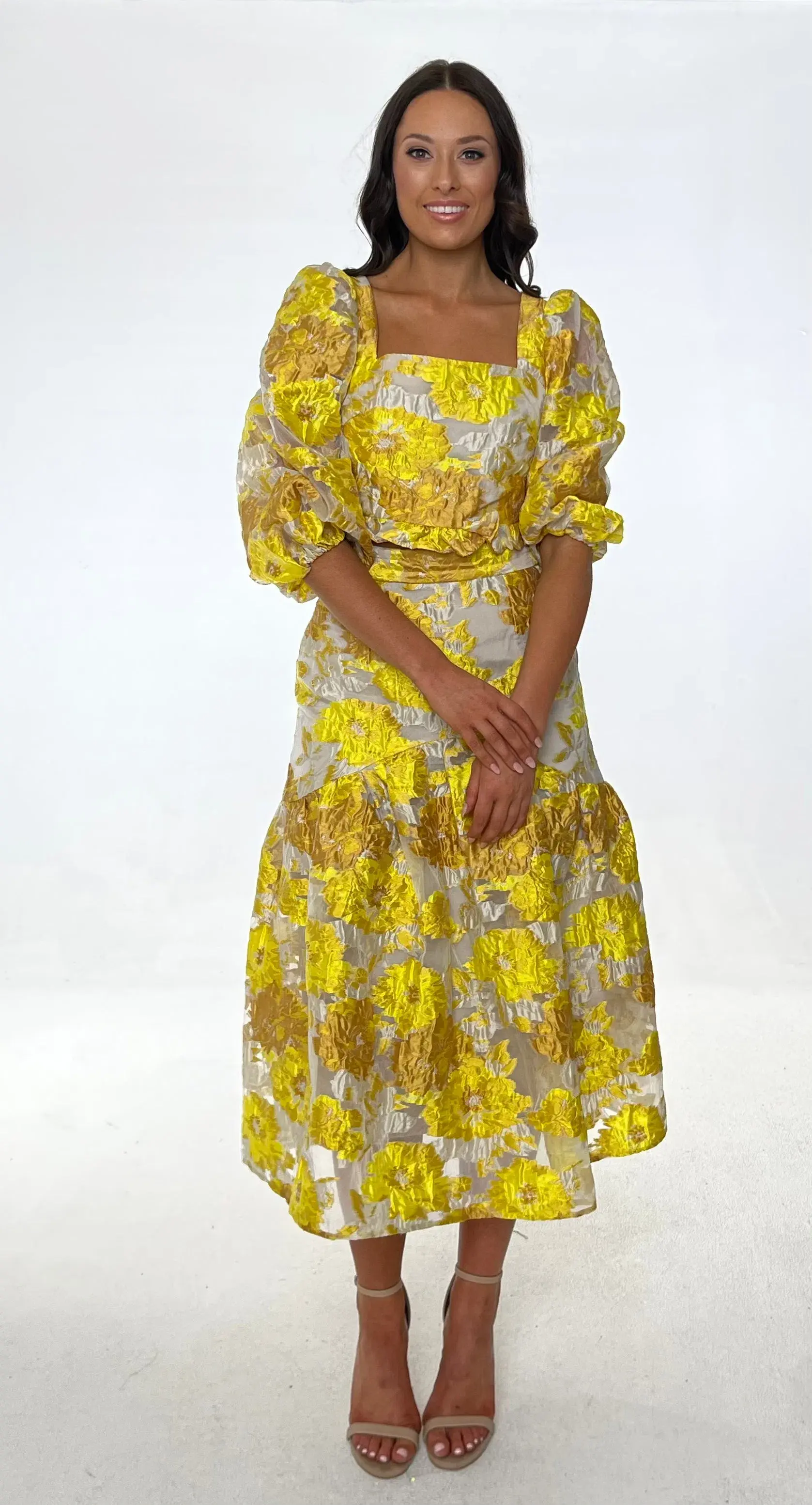 Elliatt Prowess Cropped Ruffle Top and High Rise Skirt Set Yellow Size 10 - Image 2