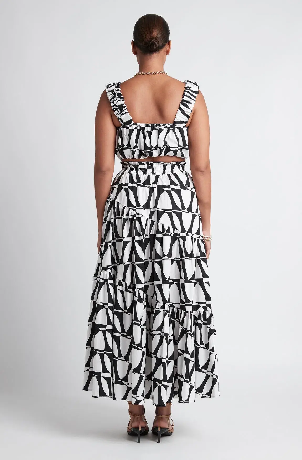 Sheike Heartbreaker Set Top & Skirt Print Size 10 and 8 - Image 2