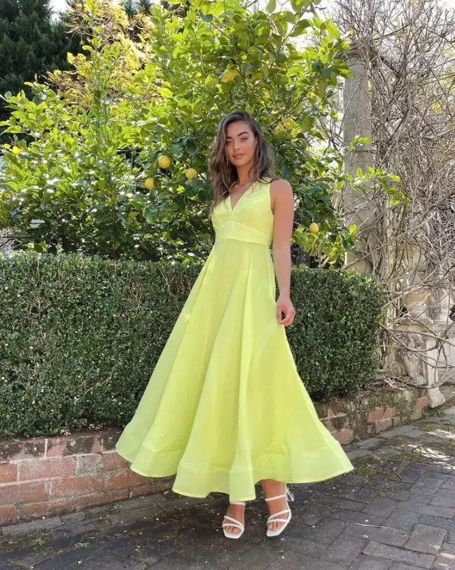 Sheike Audrey Dress Green Size 10  - Image 3