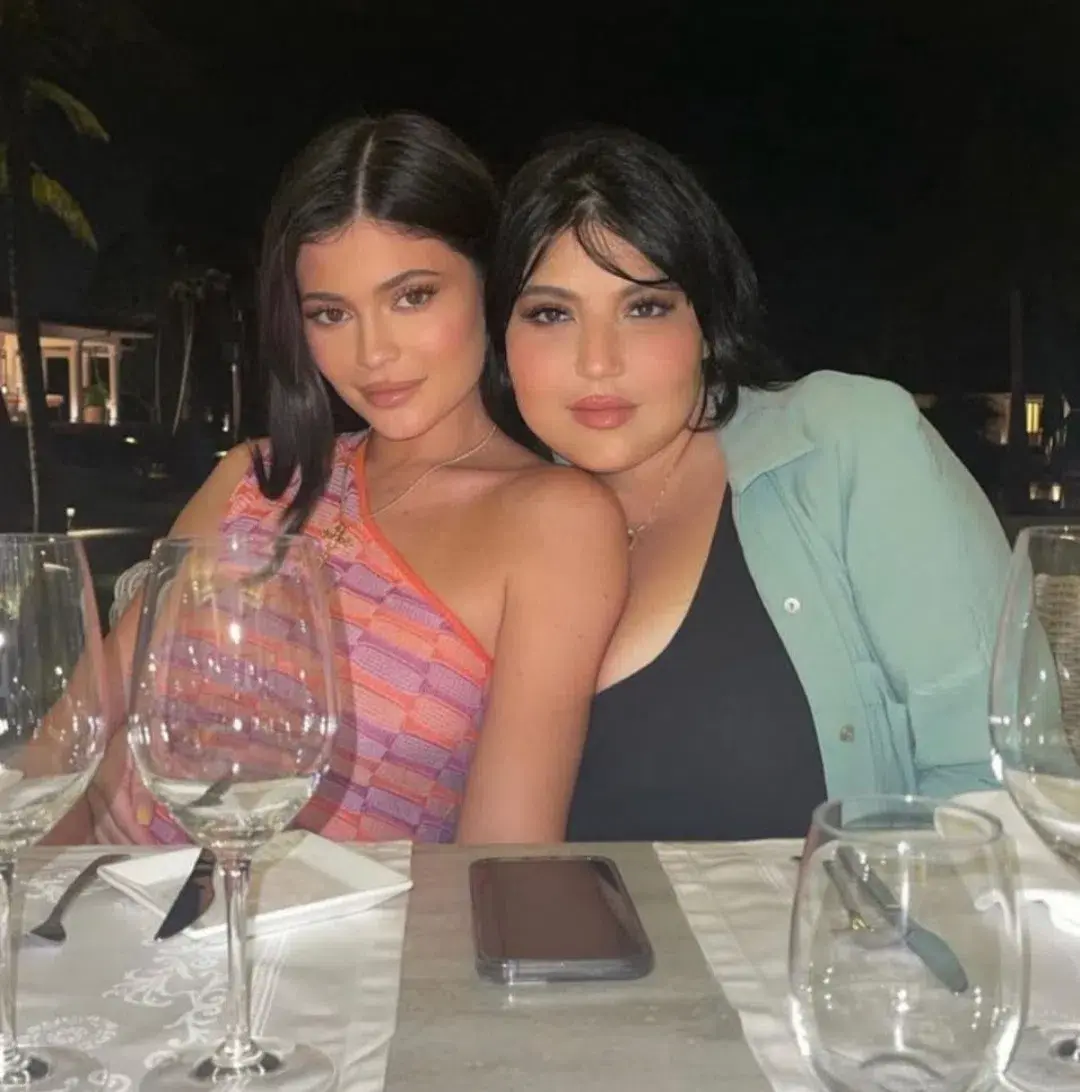 Gimaguas Single Shoulder Été Dress Print Size 6 for rent on The Volte - main image