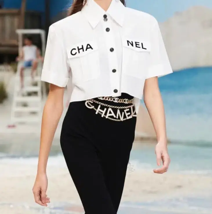 Chanel Logo Chain Belt Gold - Image 4