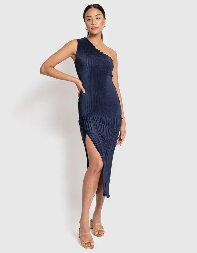 L’Idee Soirée One Shoulder Gown Navy Size 10  for rent on The Volte - main image