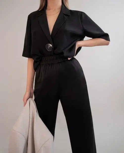 Viktoria and Woods Chorus Shirt Size 1 and Pilot Pants Size 3 Set Black  - Image 4