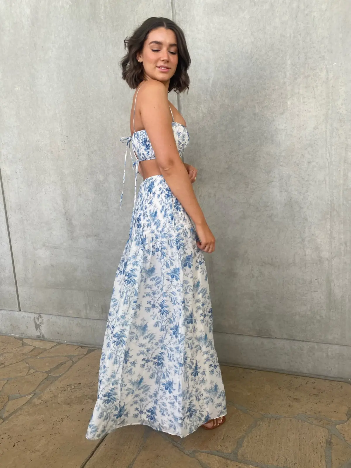 Sir the Label Clementine Crop and Maxi Skirt Set in Blue Print Size 1 / AU 8 - Image 4
