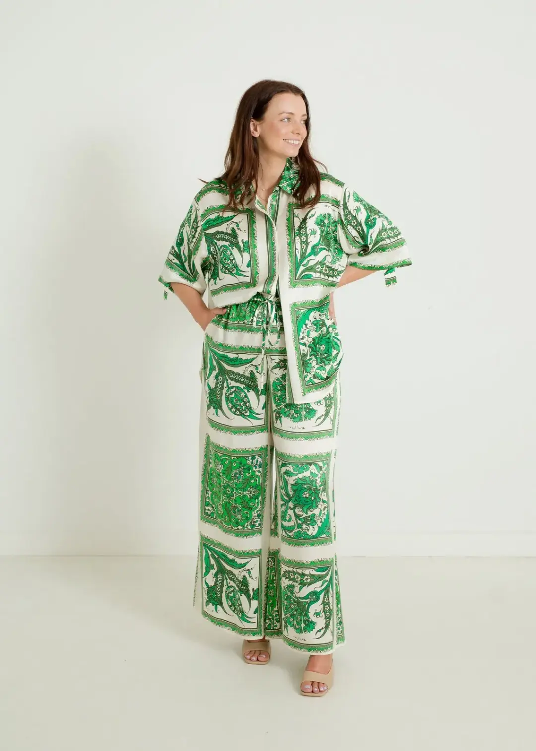 Alemais Lucille Lounge Shirt and Pants Set Print Size AU 6 for rent on The Volte - main image