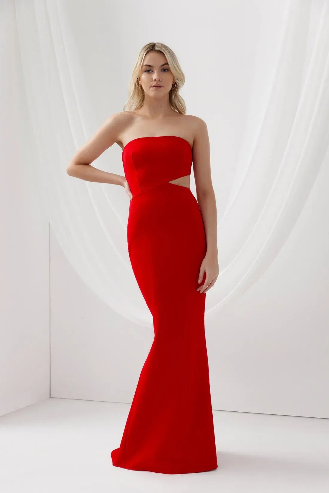 Lexi Serafina Gown Red Size 10 - Image 1