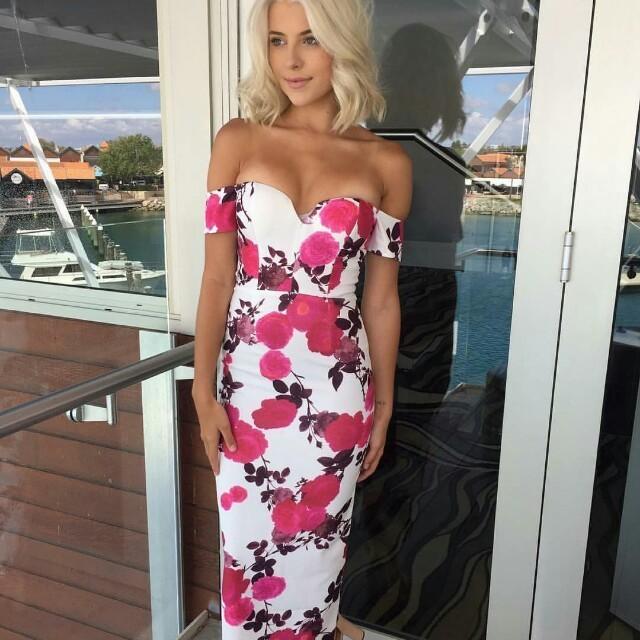 Elle Zeitoune Charlie Dress Rose Print Size 6 - Image 3