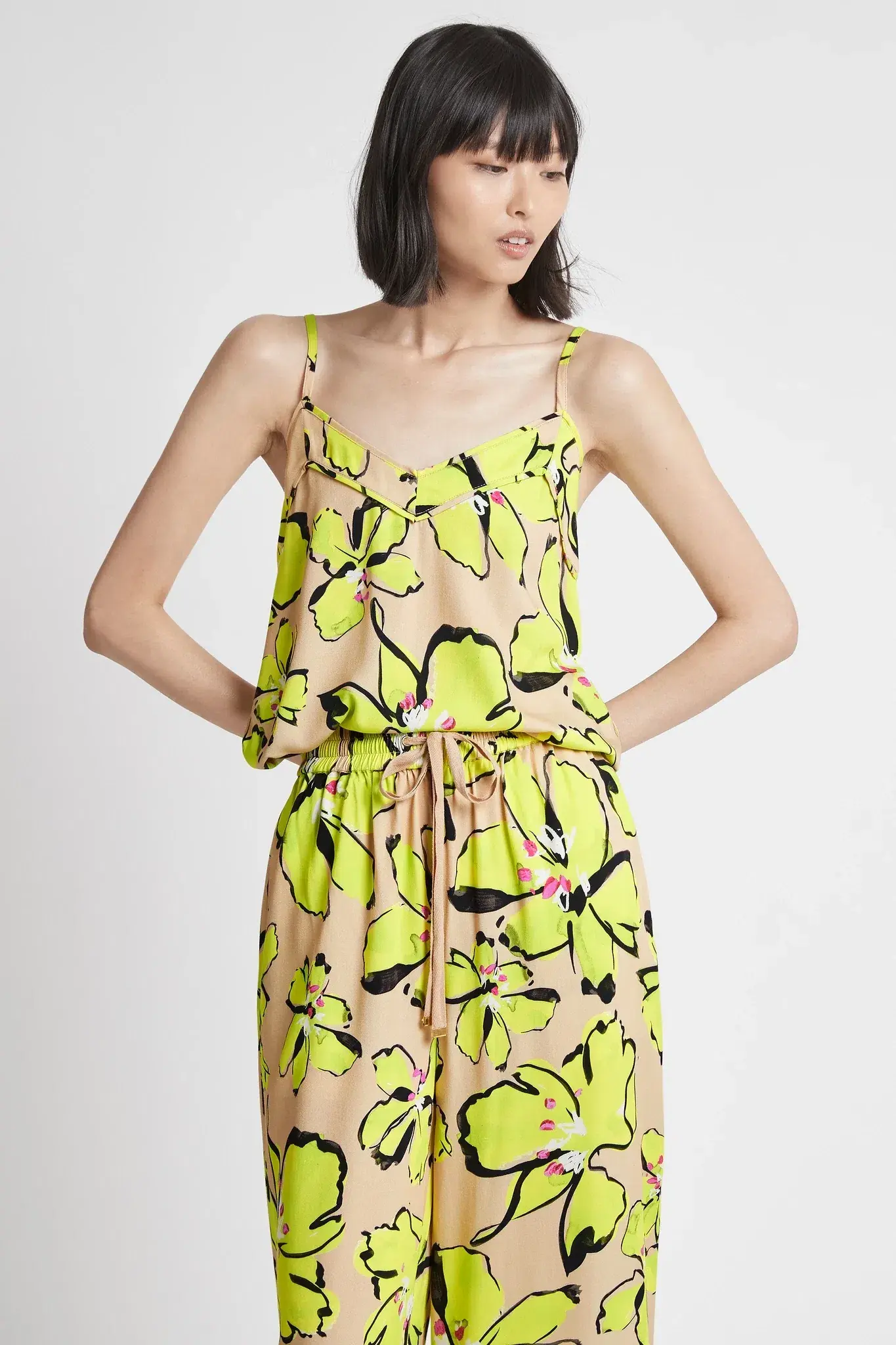 Aje Pelicano Citrus Bloom Strap Cami Top Print Size 12 - Image 1