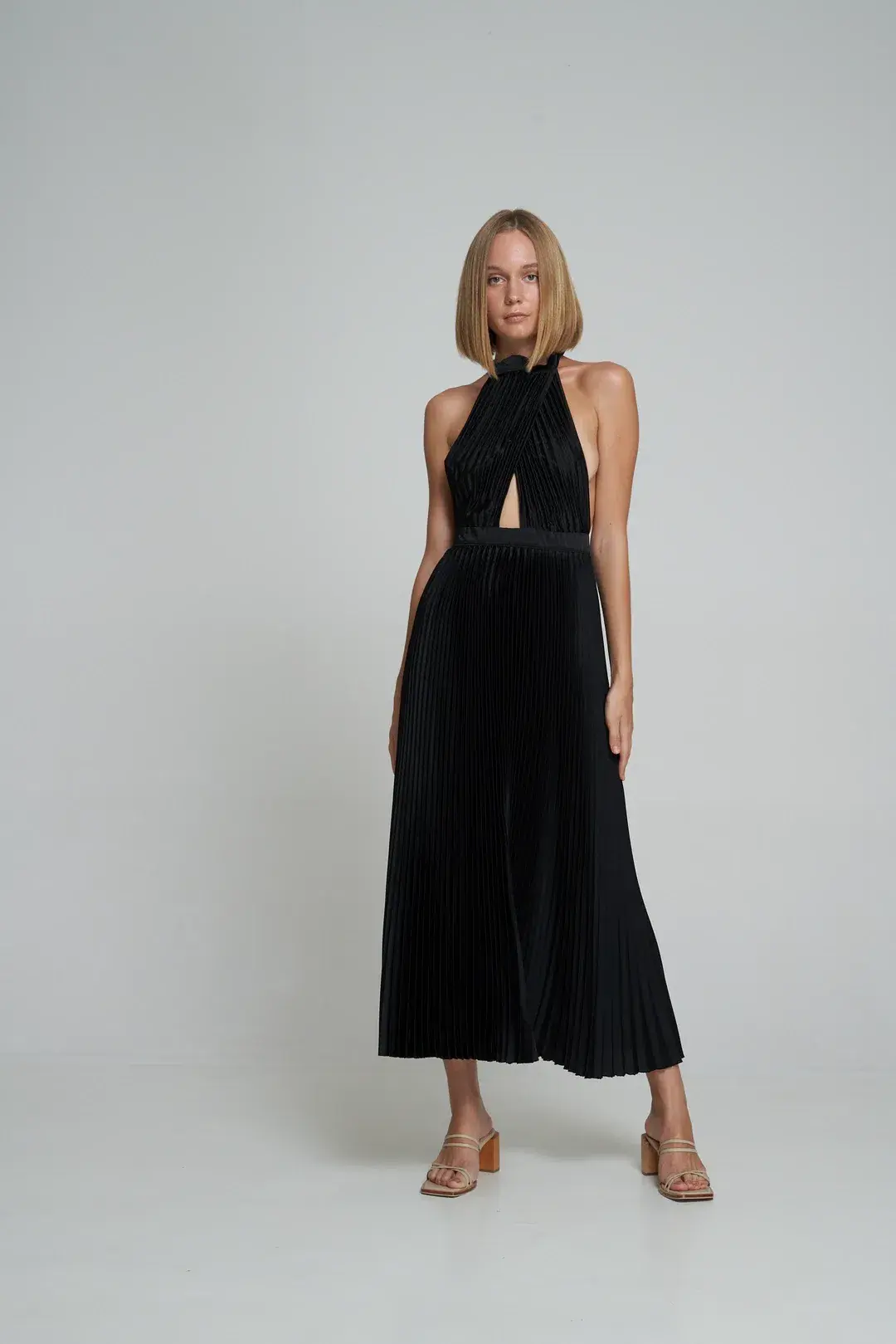 L'idee Renaissance Gown Noir Black Size 10 - Image 1