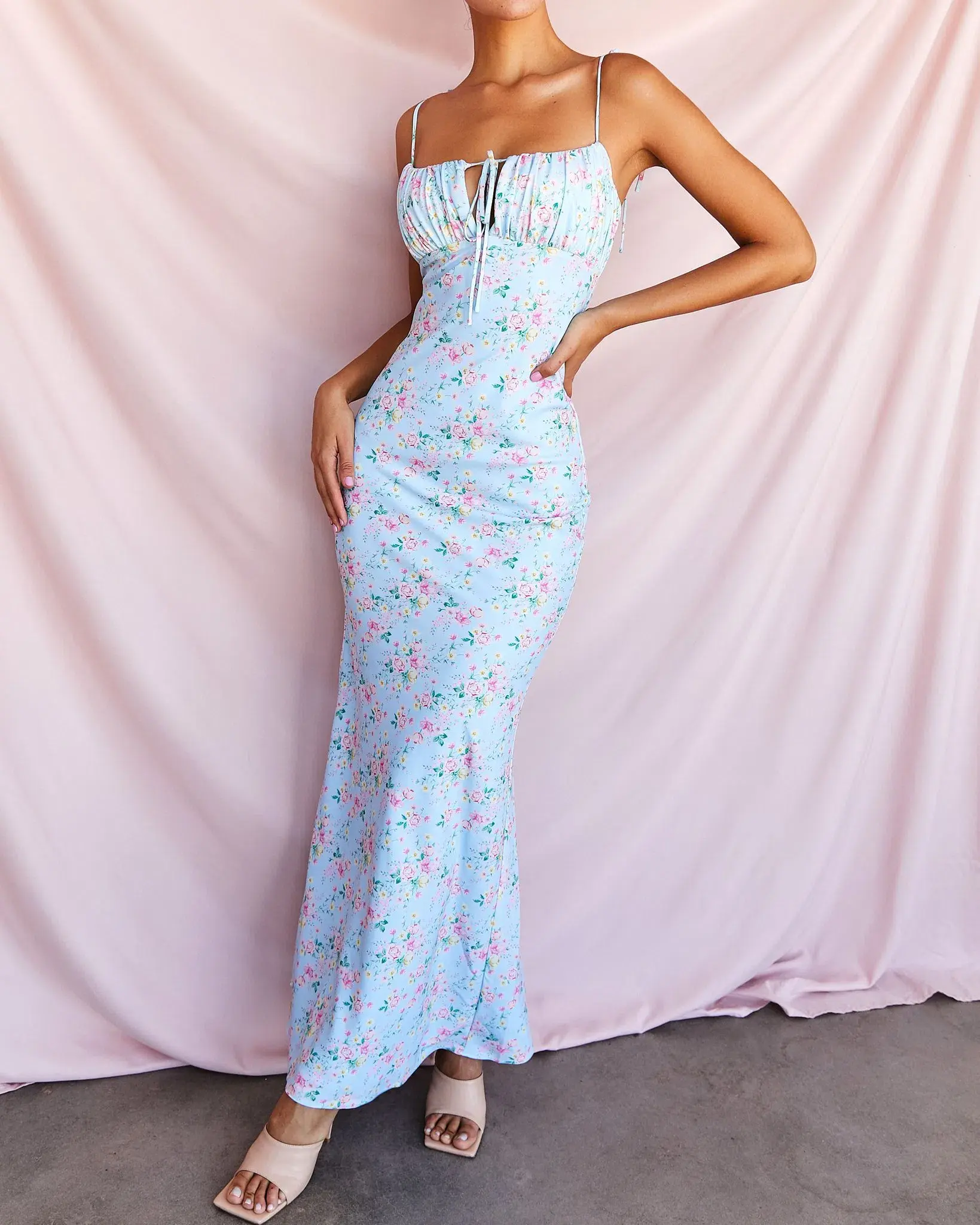 House Of CB Raphael Summer Maxi Dress Pale Blue Floral Size S / Au 8 - Image 3
