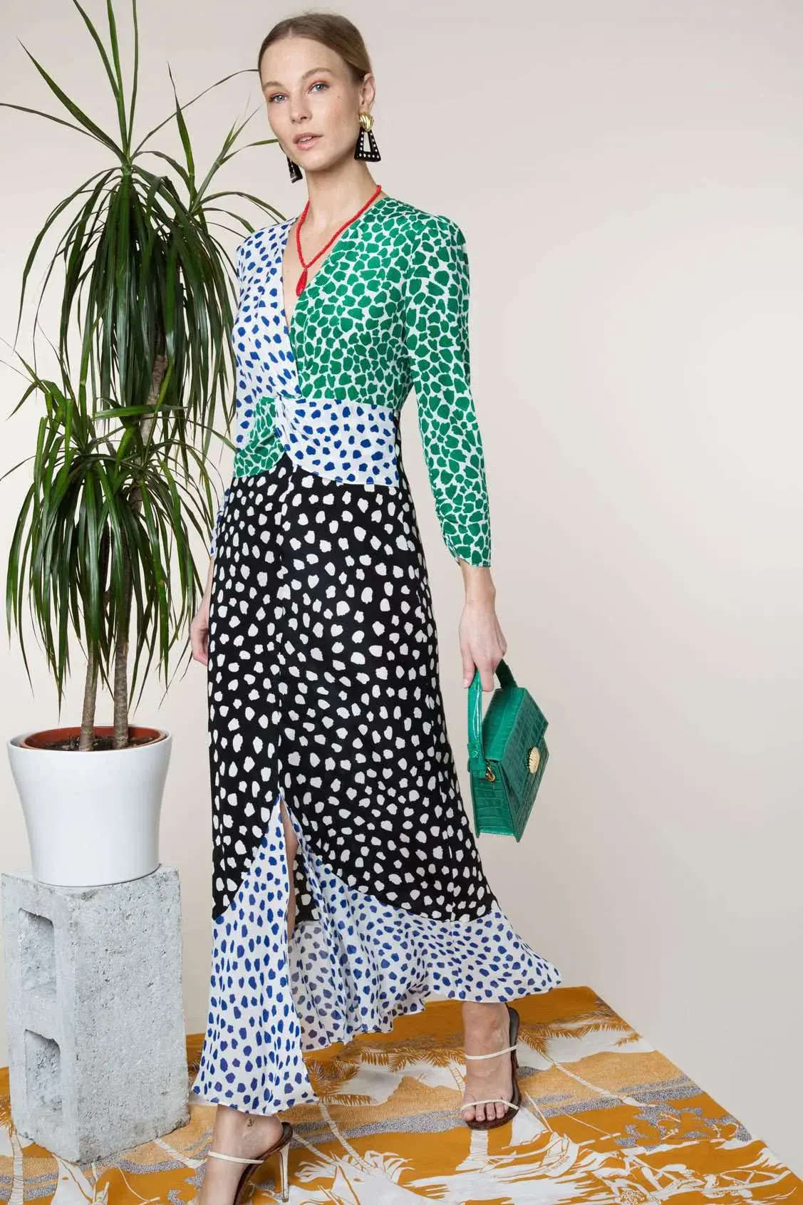 Rixo Chelsea Psychedelic Tulip Spot Dress Print Size 8 - Image 1
