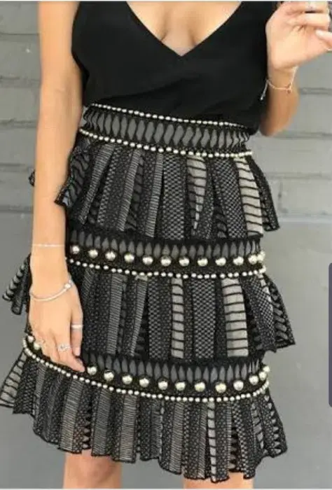 Thurley Crescent Skirt Black Size 10 - Image 2