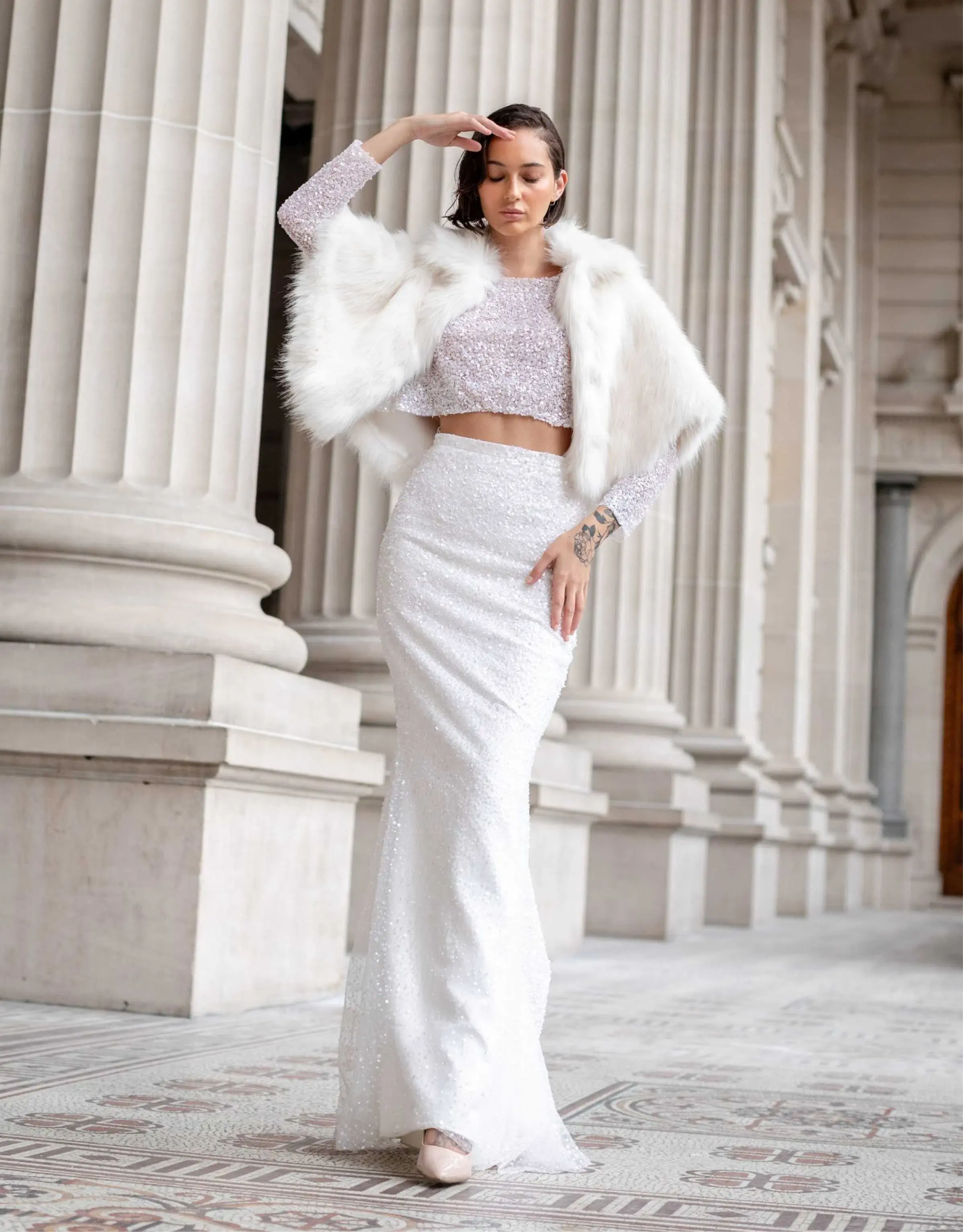 Unreal Fur Nord Cape Ivory One Size  - Image 2
