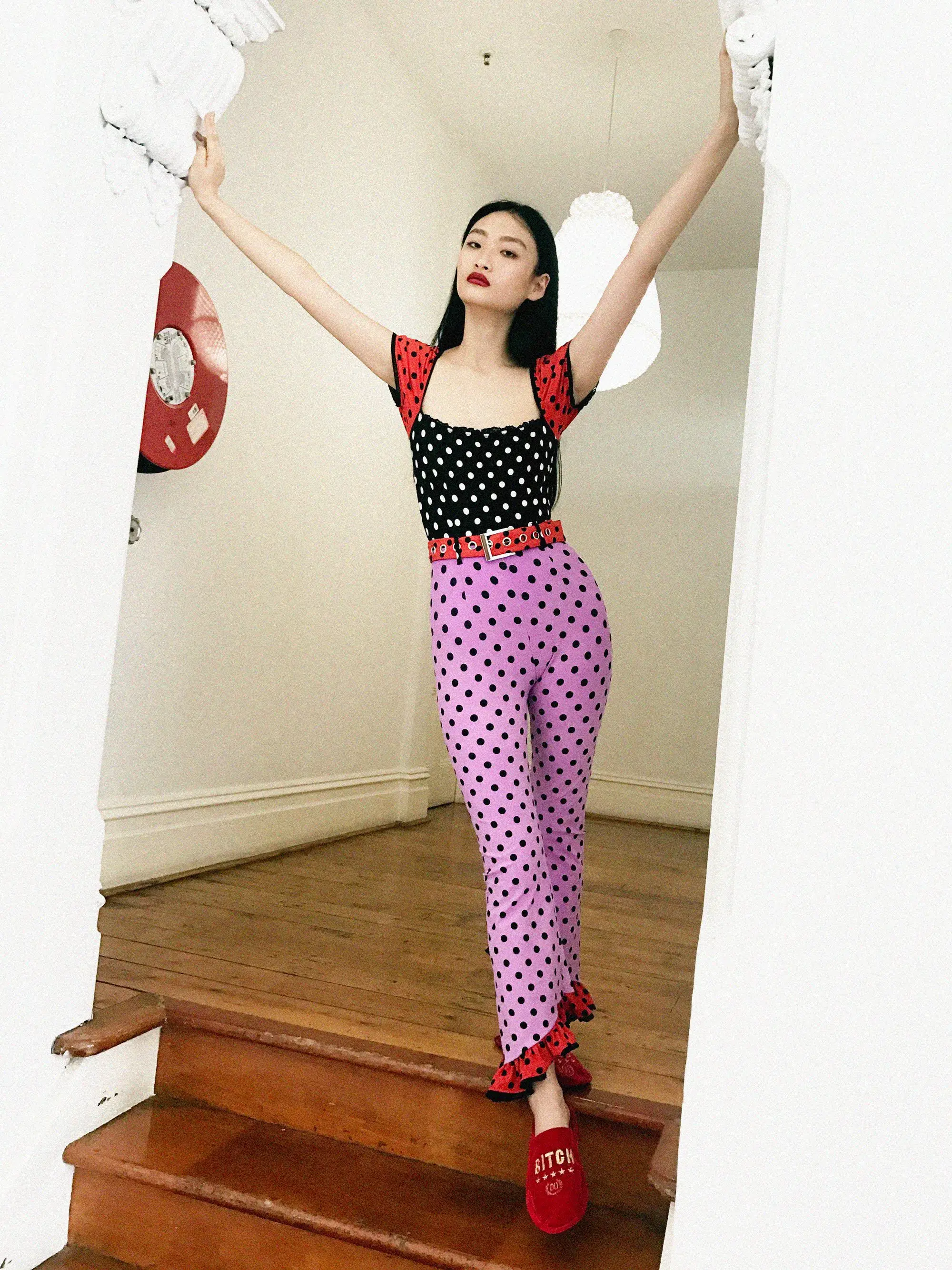 Discount Universe Montana Jumpsuit Print Size 8 - Image 1