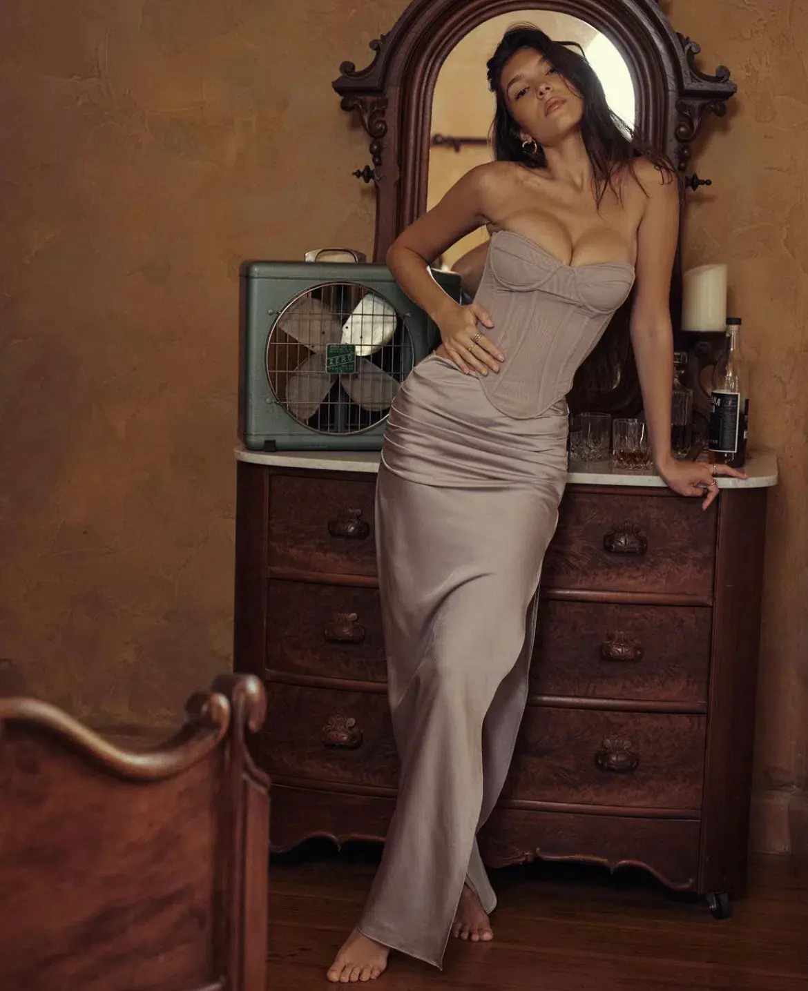 House of CB Demi Corset Top and Jia Skirt Set Grey Size 8  - Image 2