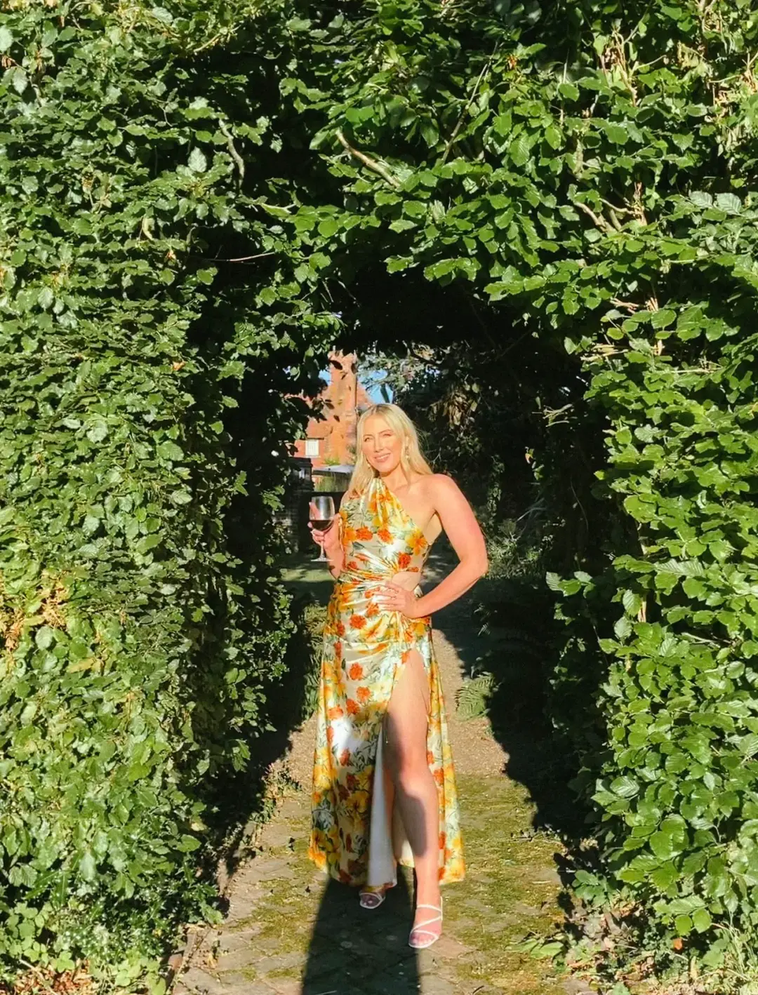 Sonya Moda Nour Yarden Floral Maxi Dress Print Size 12 for rent on The Volte - main image