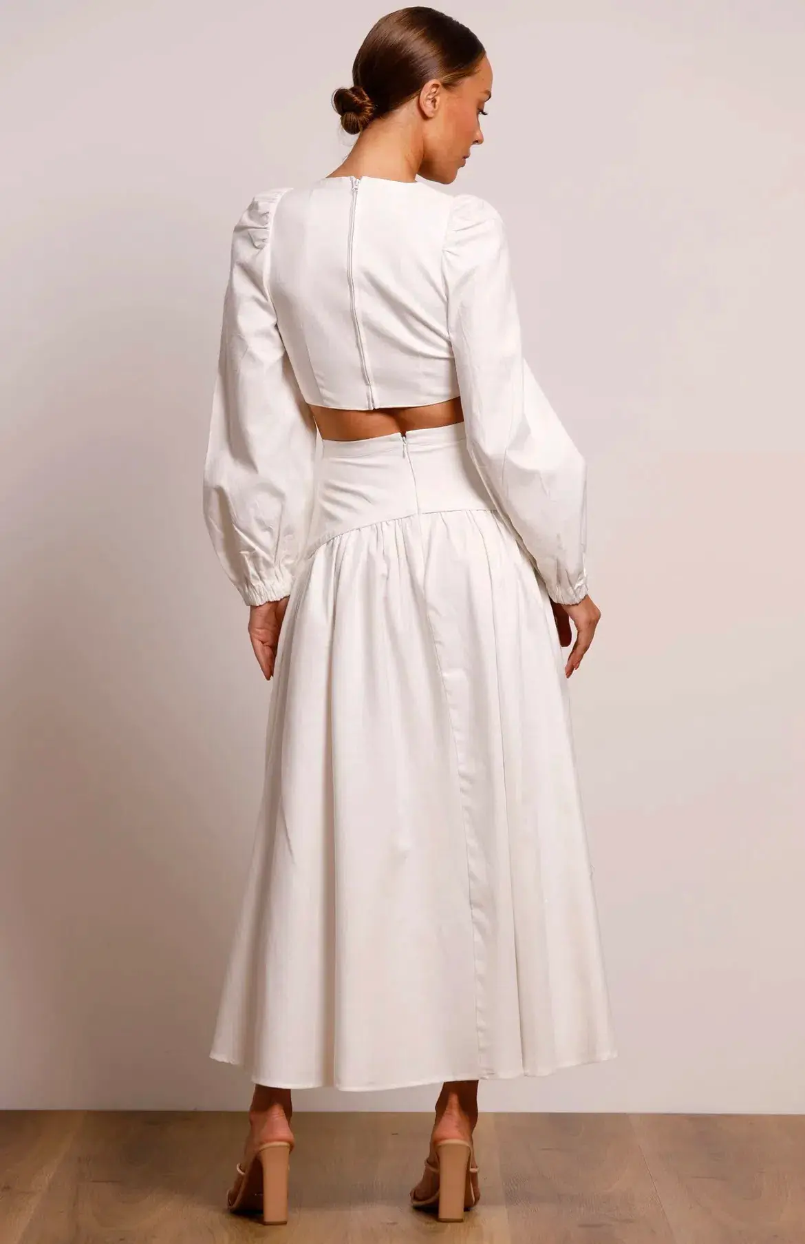 Pasduchas Meadows Crop Top and Maxi Skirt Set White Size 8 - Image 5