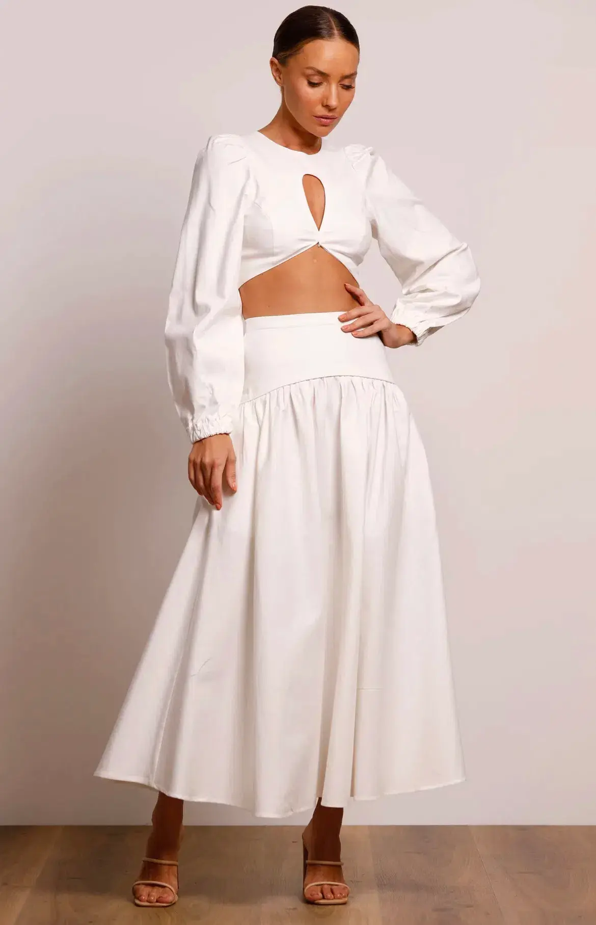 Pasduchas Meadows Crop Top and Maxi Skirt Set White Size 8 - Image 2