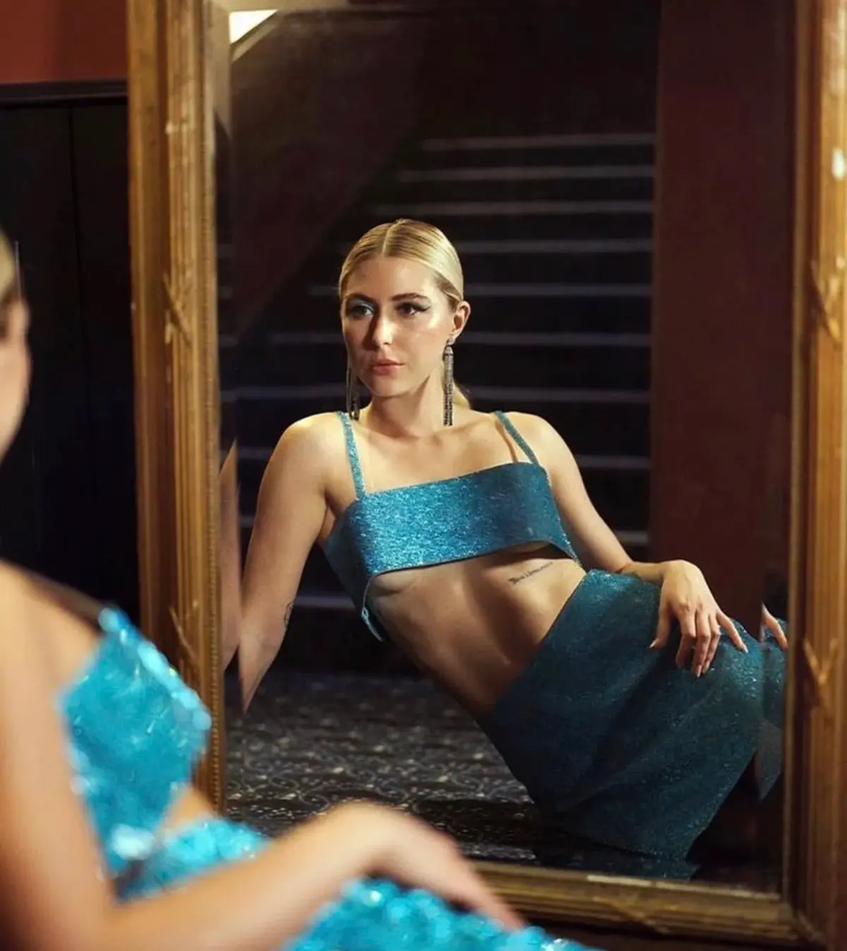 Nue Charlotte Crystal Top  Aquamarine Blue Size 12 - Image 2