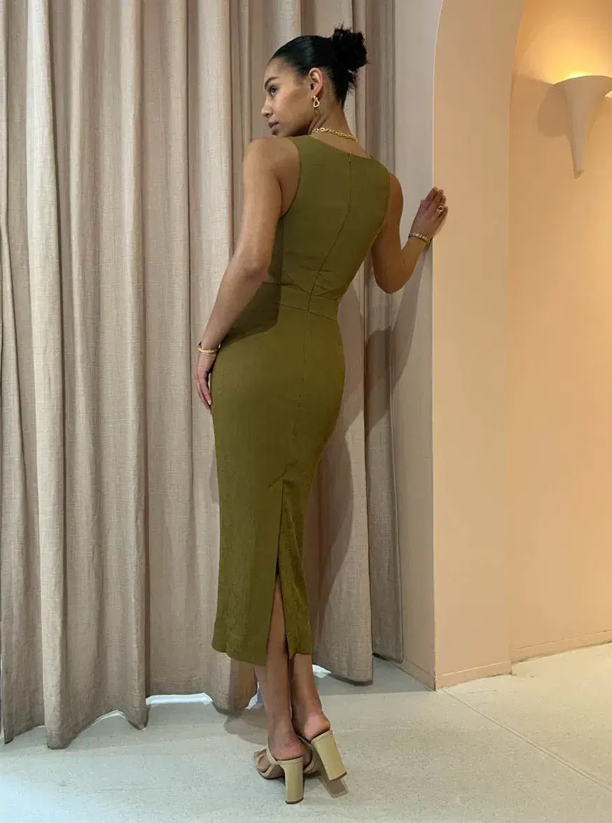 Shona Joy Simone V Neck Cut Out Midi Dress in Cumin Size 10 - Image 4