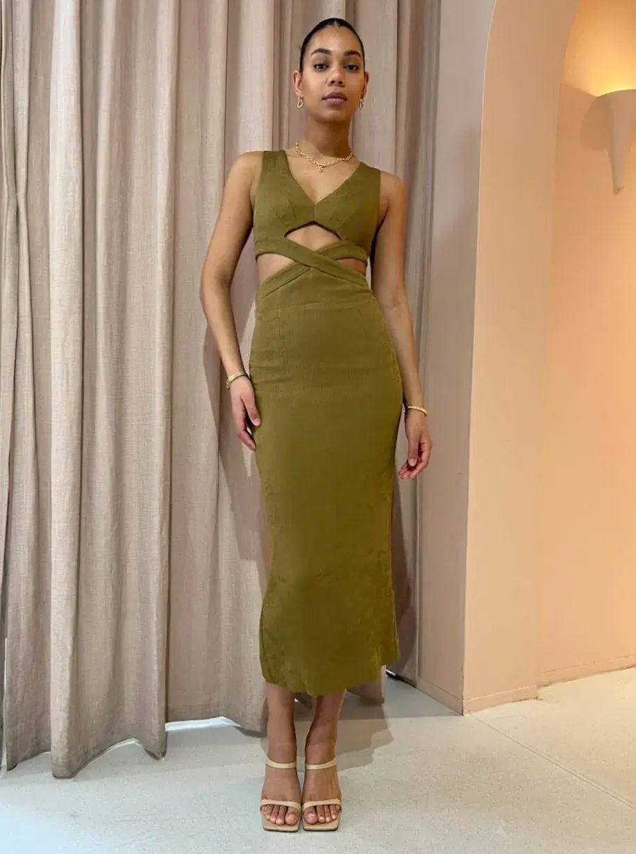 Shona Joy Simone V Neck Cut Out Midi Dress in Cumin Size 10 - Image 1