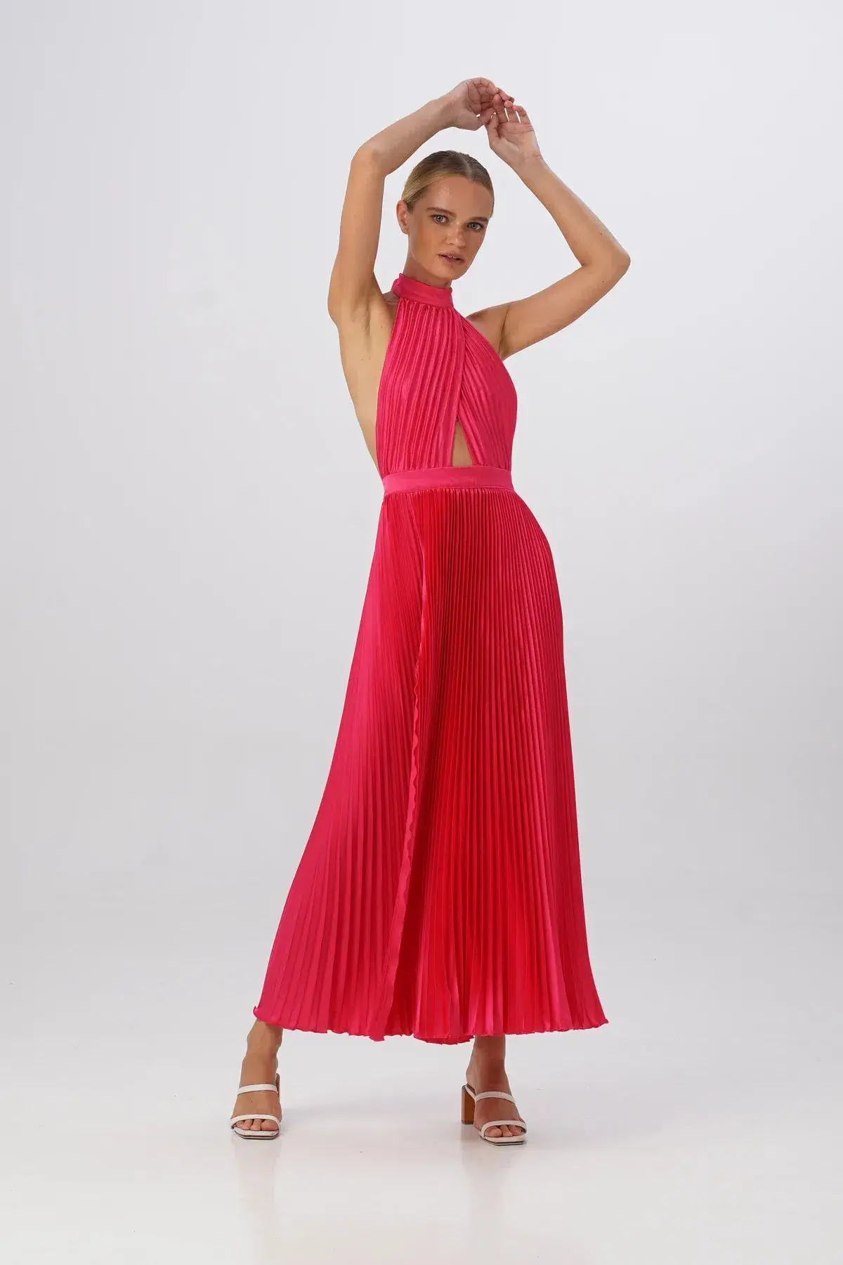 L'Idee Renaissance Gown Punch Size AU 6 - Image 1