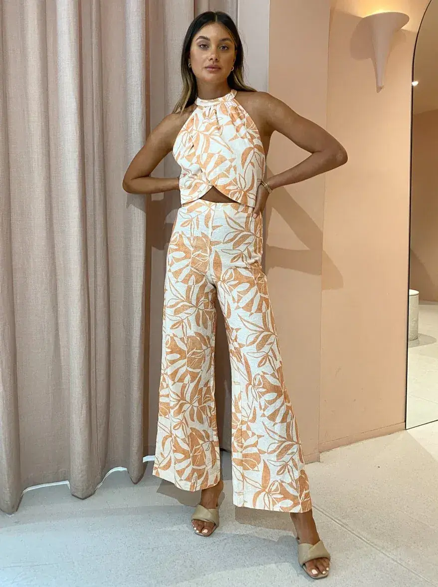 Issy Reflection Jumpsuit Paradise Print Size 6 - Image 1