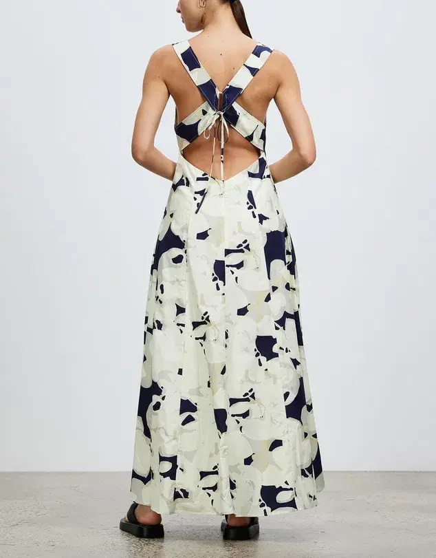 Camilla and Marc Marquez Dress Print Size 6 - Image 5