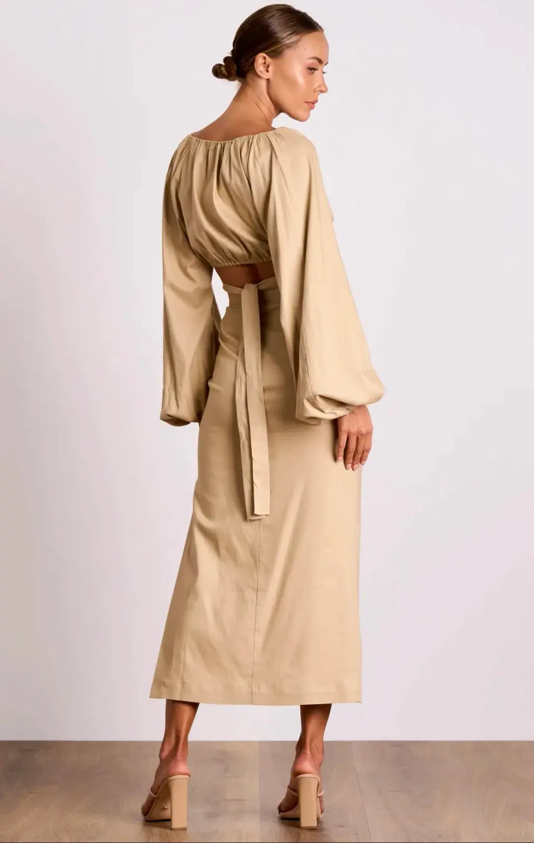 Pasduchas Cora Top And Skirt Set Raffia Size 8 for rent on The Volte - main image