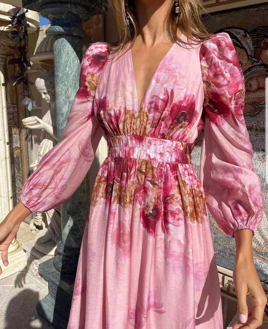 Sheike Swan Lake Dress Pink Floral Print Size 6 for rent on The Volte - main image