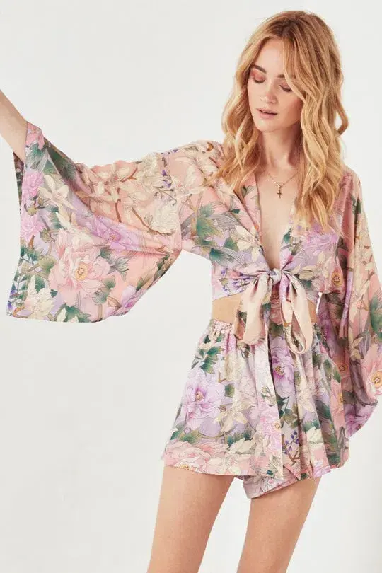 Spell Lily Kimono Top Size L and Flutter Shorts Size XL Set Print - Image 3