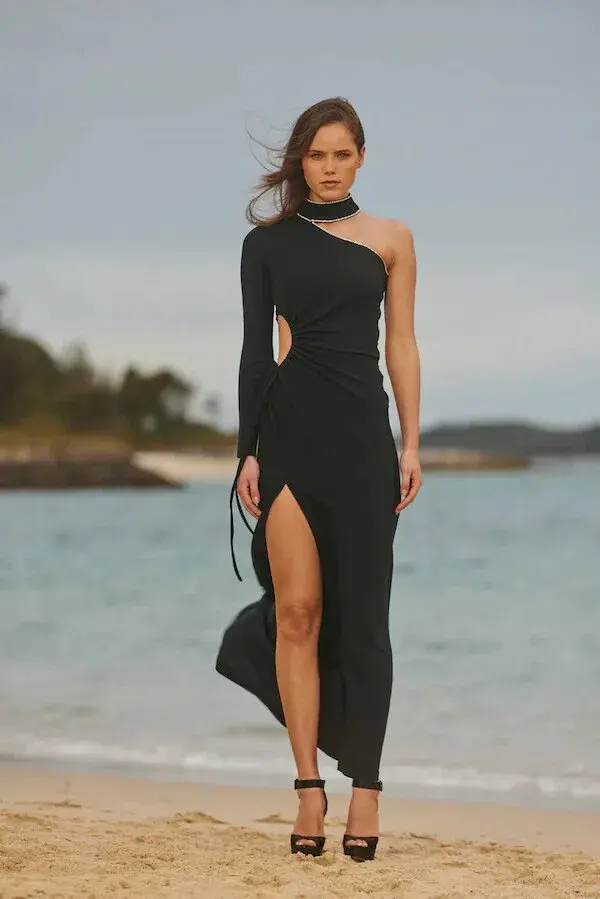 Sonya Moda  Yarra Maxi Gown Black Size 8  - Image 1