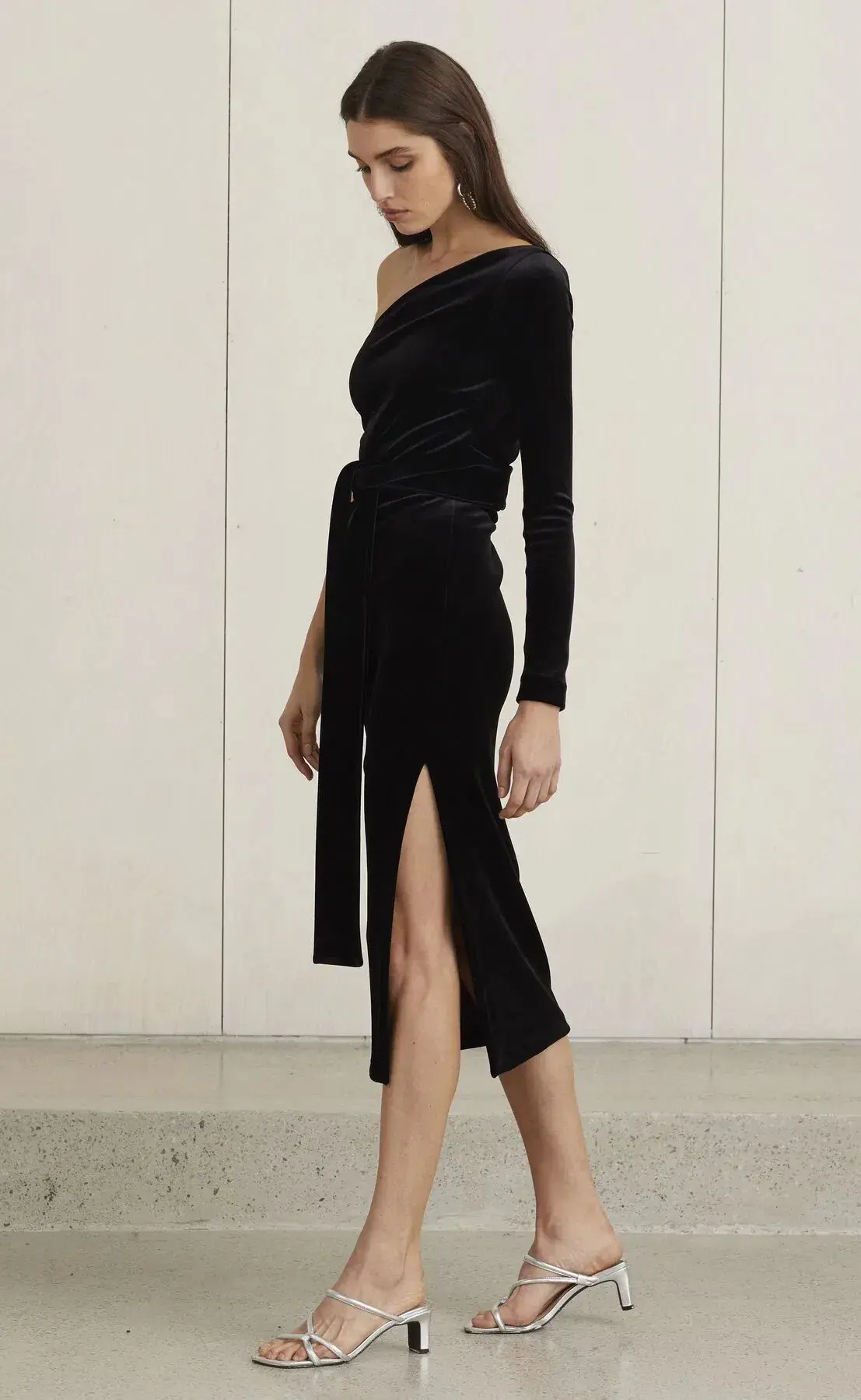 Bec & Bridge Velour One Shoulder Dress Black Size 10 - Image 2