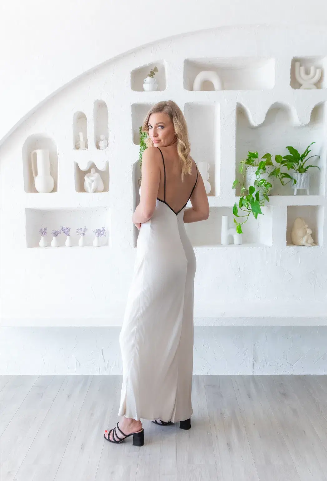 Bec & Bridge Kara Keyhole Maxi Dress Sand Size 10  - Image 9