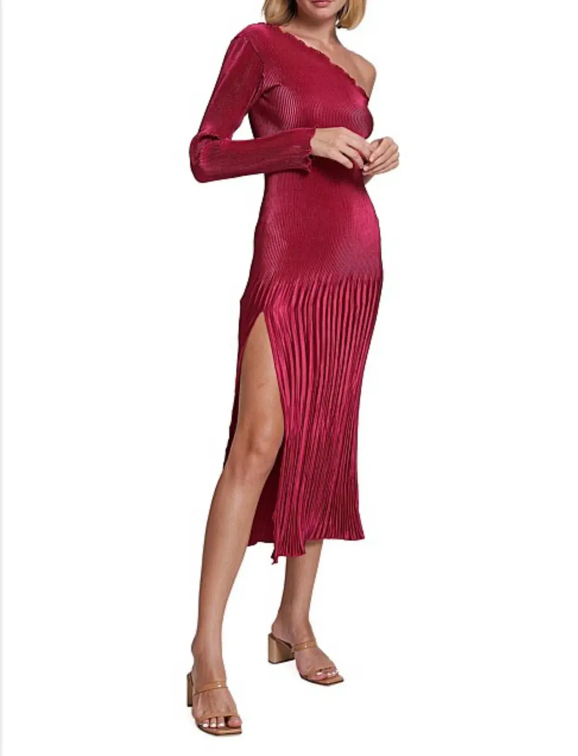 Lidee Soiree Gigi Sleeved Gown in Ruby Red Size 8 / S - Image 2