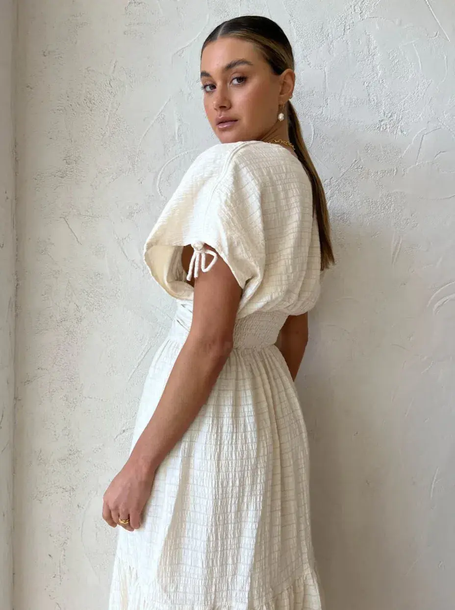 Sovere Lucid Midi Dress in Porcelain Size 10 / M - Image 3