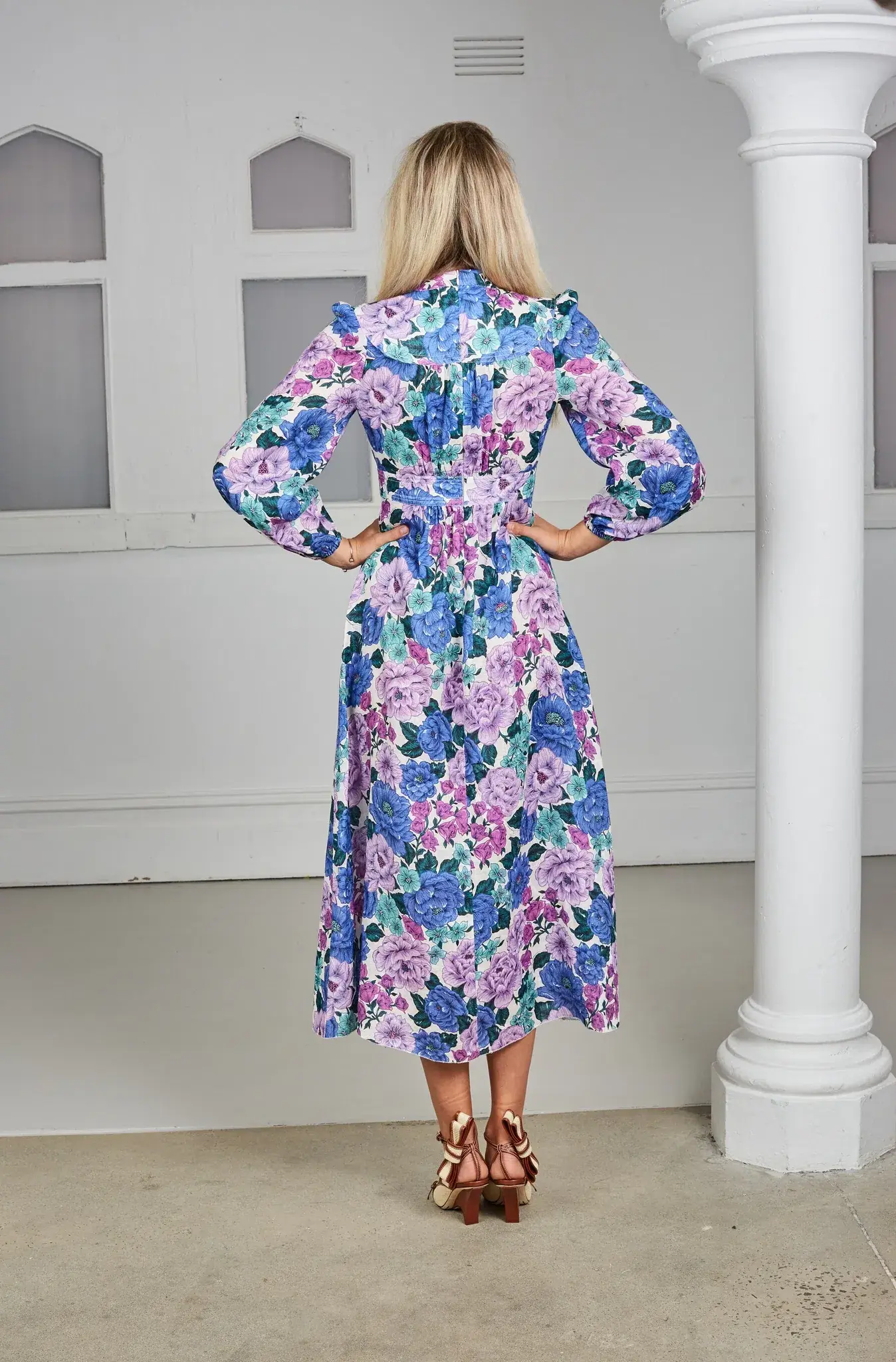 Zimmermann Poppy Plunge Midi Dress Print Size 1/AU 10 - Image 5