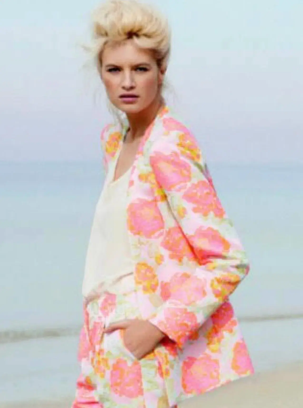 Thurley Paradise Found Blazer and Shorts Set Floral Size 6 - Image 1