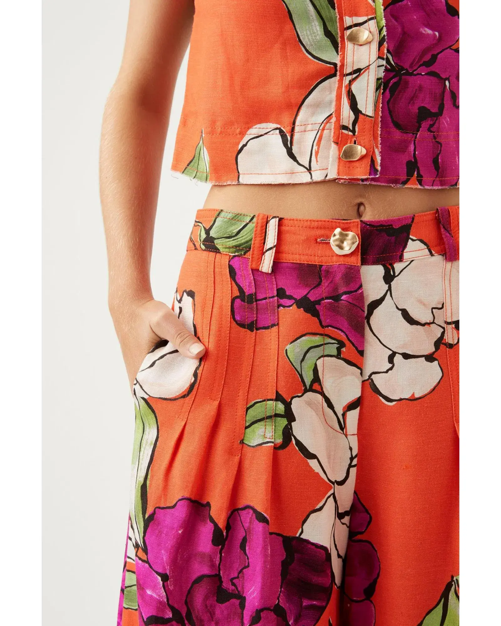 Aje Dazzling Floral Wide Leg Pant in Vivid Camellia Size XL / AU 14  - Image 4