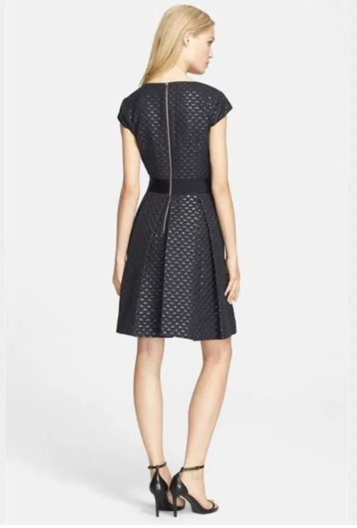 Ted Baker Carice Metallic Jacquard Capsleeve Mini Dress Black Size 0 / Au 6 - Image 4