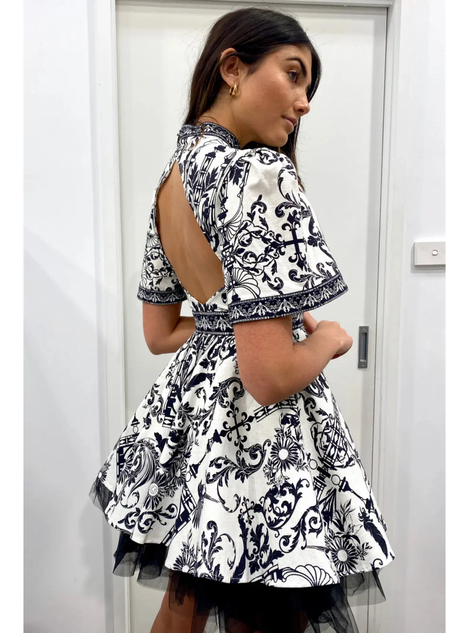 Leo Lin Baroque Sun Mini Dress Print Size AU 12 - Image 2