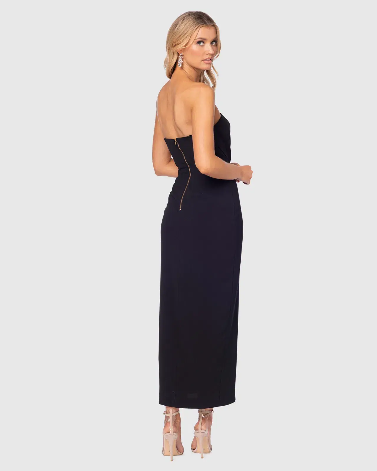 Pilgrim Laylan Gown Black Size 8 - Image 3