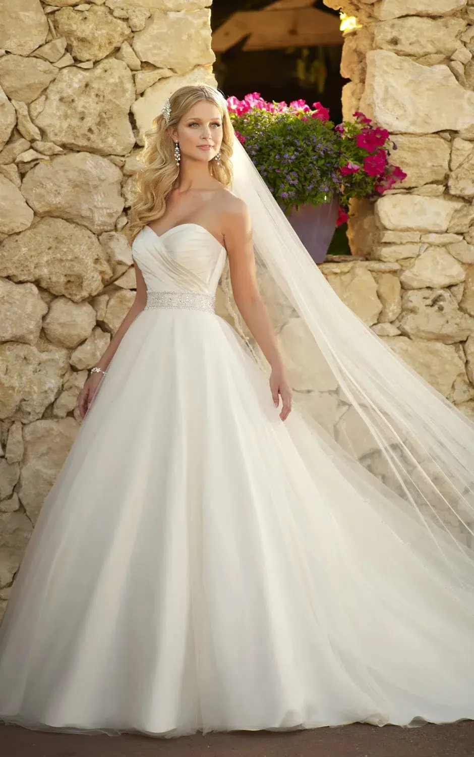 Stella York 5647 Tulle and Satin Ball Gown Ivory Size 6 - Image 1
