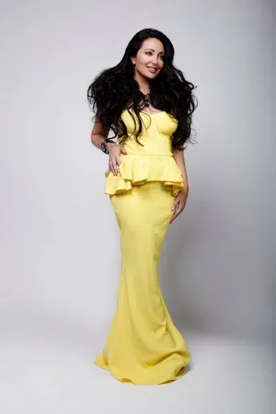 Sheike Peplum Gown Yellow Size 8 - Image 1