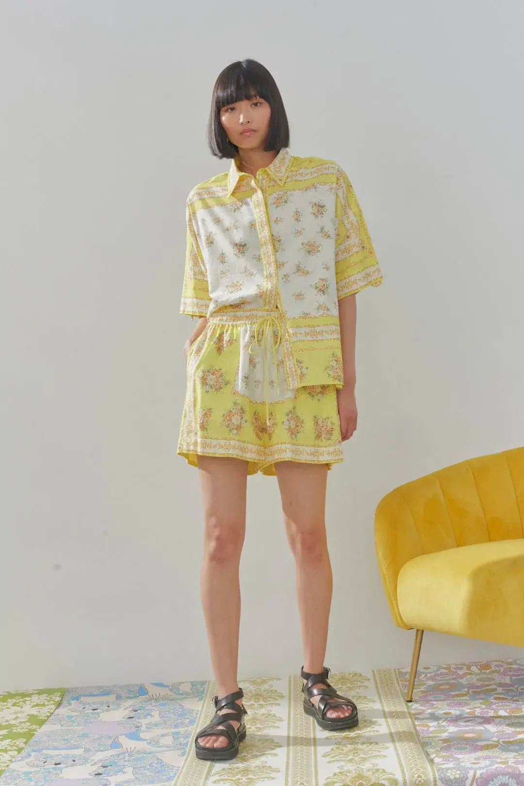 Alemaïs Catalina Yellow Shorts and Shirt Set Size 10 - Image 1