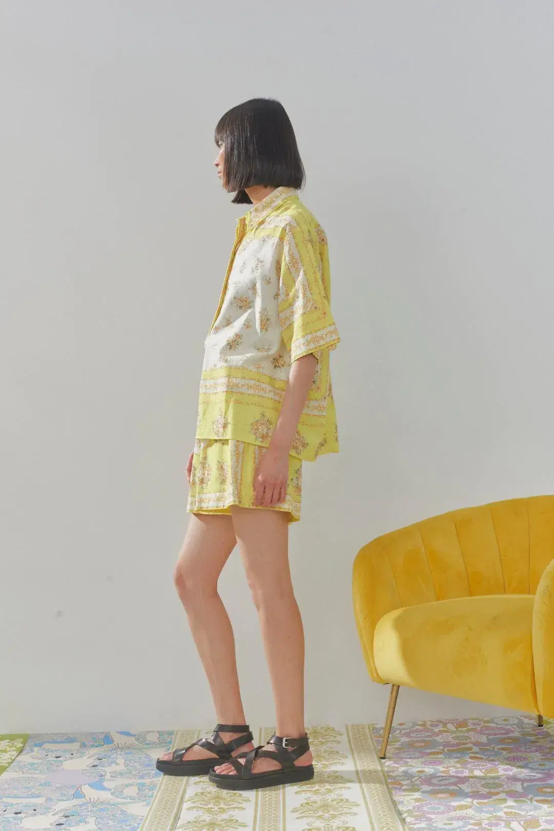 Alemaïs Catalina Yellow Shorts and Shirt Set Size 10 - Image 2