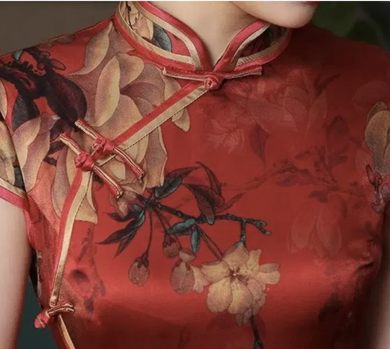 Beth & Brian Qipao 19 Mome Silk High End Long Qipao Mulberry Floral Size M / Au 8 - Image 3