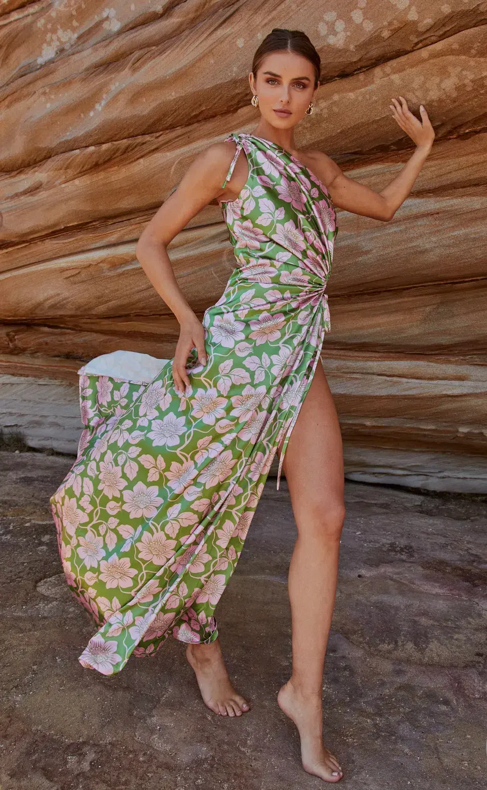 Sonya Moda | Nour Forever Maxi Dress | Olive Floral Print | Size 8/S - Image 1