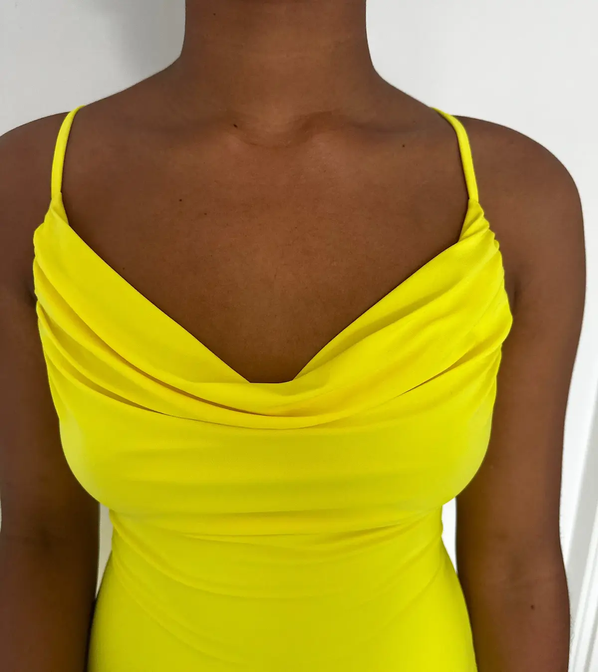 Gossip Gowns Ashleigh Floor Length Lemon Yellow Size 6 - Image 3