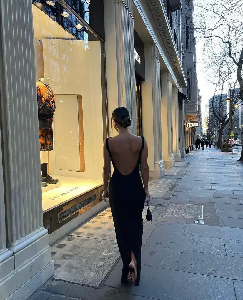 Effie Kats Verona Backless Gown Black Size M / Au 10 - Image 5